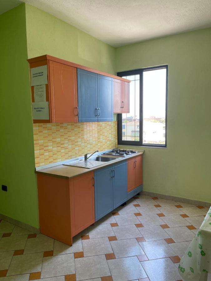 Festim Hotel Дуррес Экстерьер фото