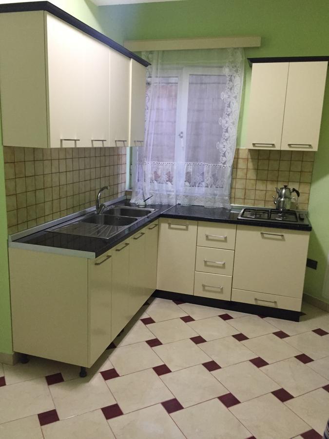 Festim Hotel Дуррес Экстерьер фото