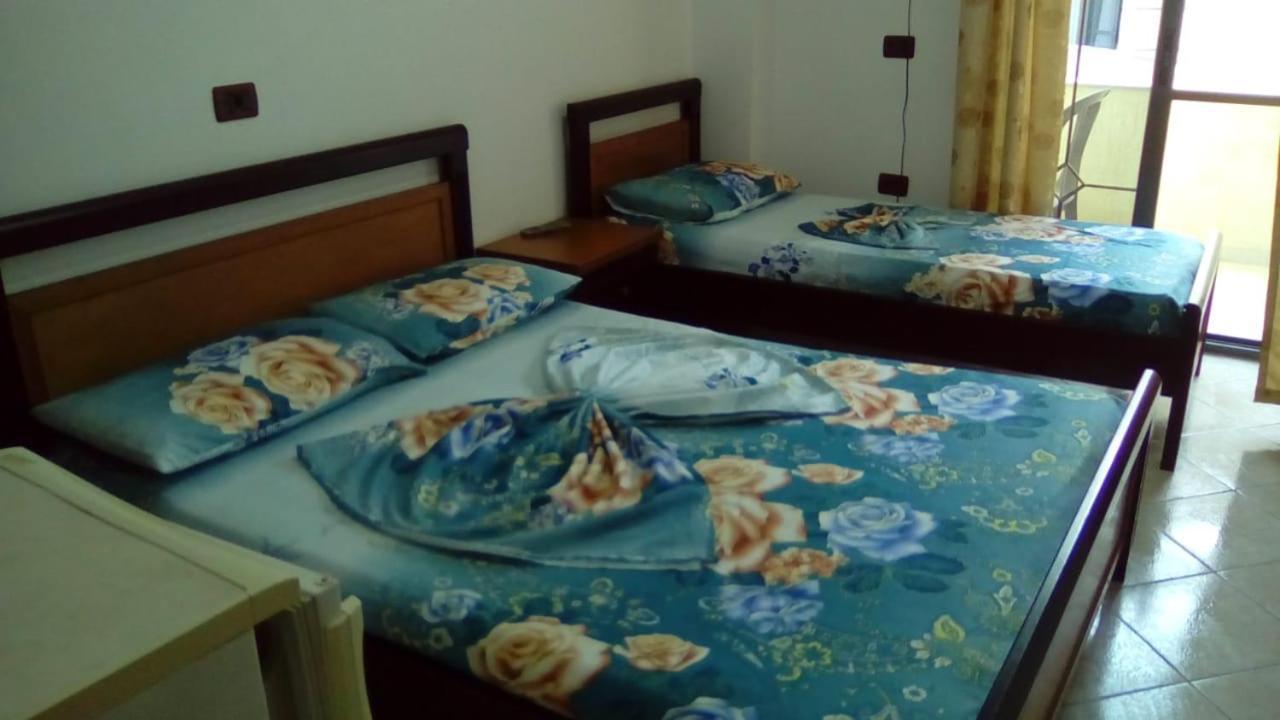 Festim Hotel Дуррес Экстерьер фото