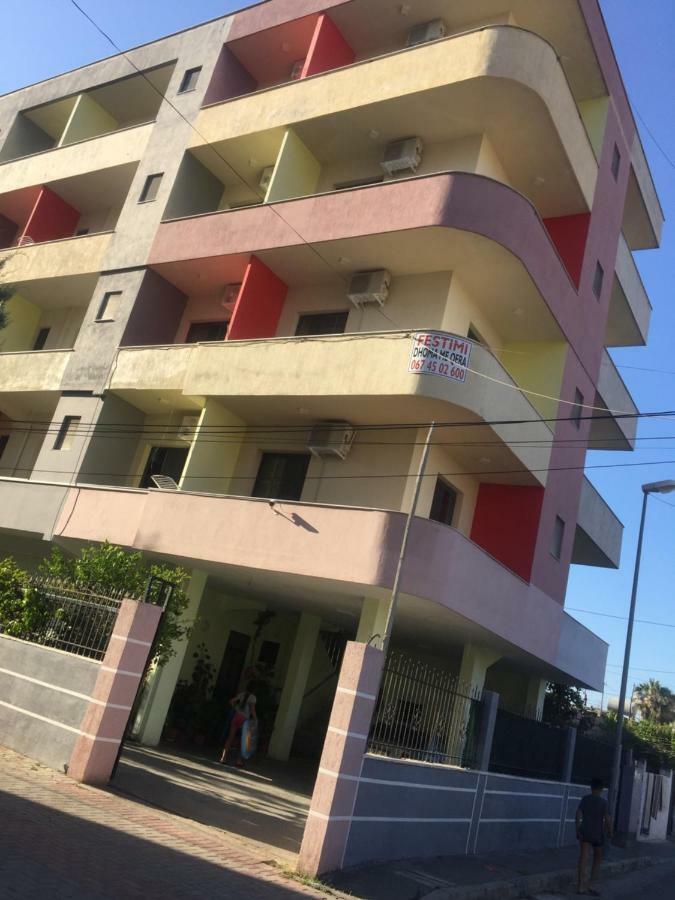Festim Hotel Дуррес Экстерьер фото