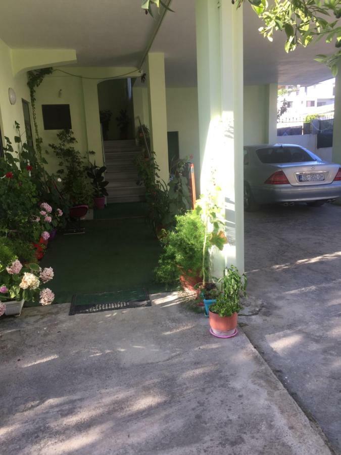 Festim Hotel Дуррес Экстерьер фото